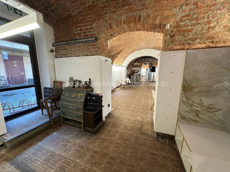 Spatiu comercial în Piața Unirii - 155 mp - 29