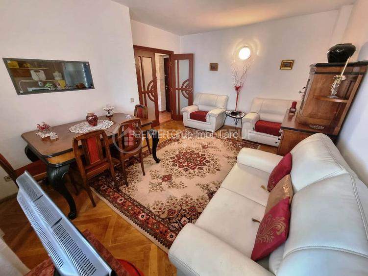 Apartament 3 camere, Ultracentral, 77mp - 2