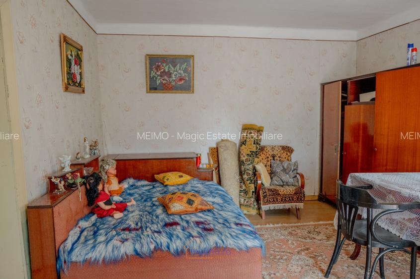 O casa, un teren, mai multe optiuni - Comanesti, Str. Moldovei - 9