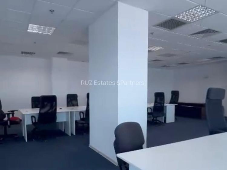 Spațiu birou  | 328 mp | Terasă Privată | Parcare disponibilă | Zona Pipera - 2