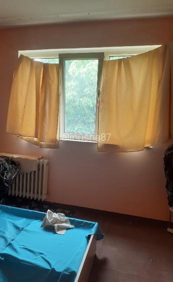 Apartament 2 camere semidecomandat, bloc tip F, 4/4, str. Brasov, intre Plaza si - 10