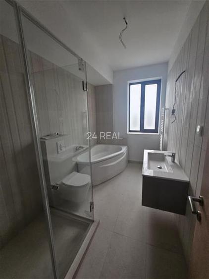 Etaj de vanzare in vila - 2 locuri de parcare incluse - 13
