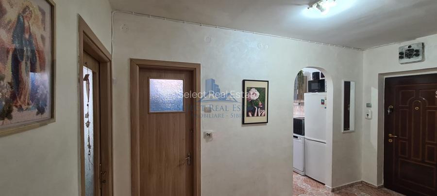 Apartament 2 camere decomandat \ Sibiu - Cedonia - 2