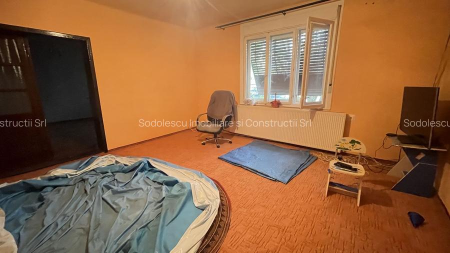 Casa cu teren de 915 mp și front de 20 ml - 9