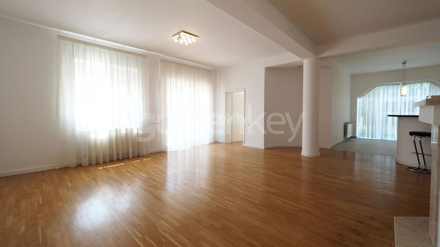 Vilă cu 7 camere si piscina exclusiva langa British School - 4