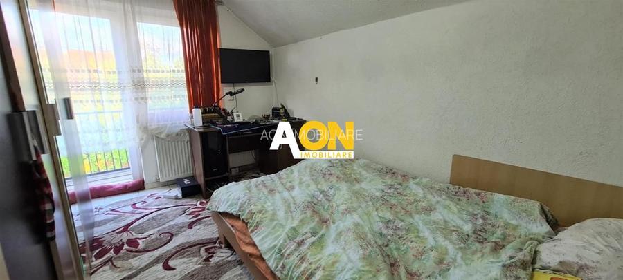 Casa pentru 2 familii, 7 Camere, 2 Garaje, 1500MP Teren - 16