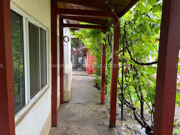 Pantelimon - oras, imobil compus din teren- 379 mp, dubla deschidere - 4