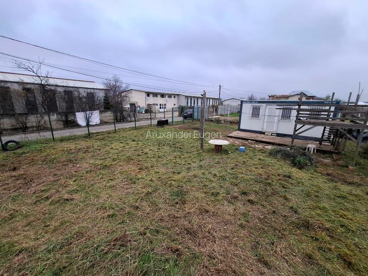 Vând teren cu anexa locuibila - 3