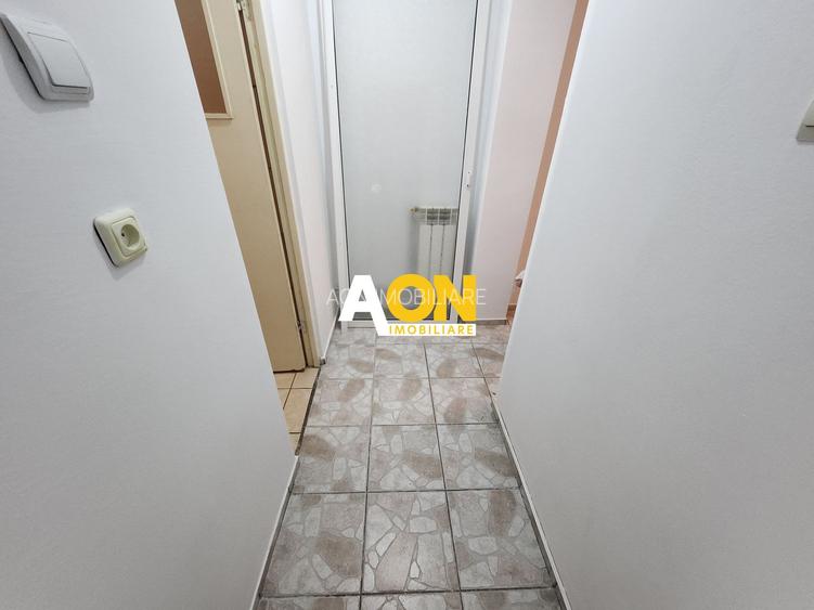 De vanzare apartament 3 camere zona Cetate - 7