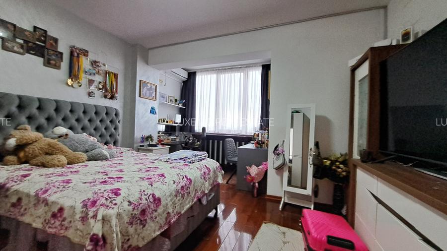 PENTHOUSE LUX - LOCATIE EXCELENTA -VIEW SUPERB - TERASA AMENAJATA 300 MP - 38