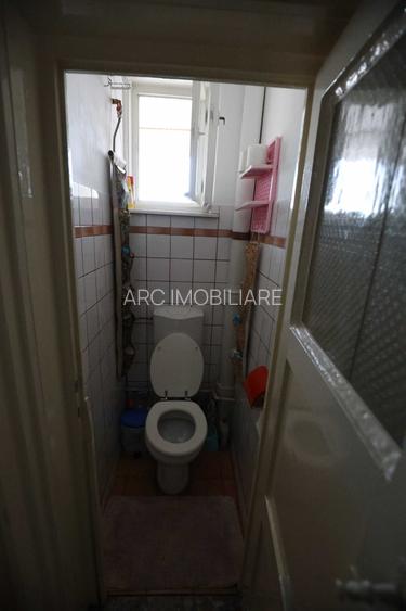Apartament 2 camere decomandat, zona Ciucas - 7