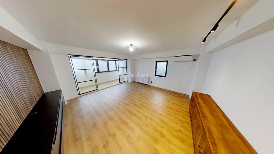 Apartament recent renovat-Ultrafinisat-110mp-4 camere - 4