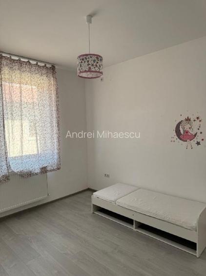 Proprietar, vand vila in Tunari, cartierul scriitorilor, in duplex - 8