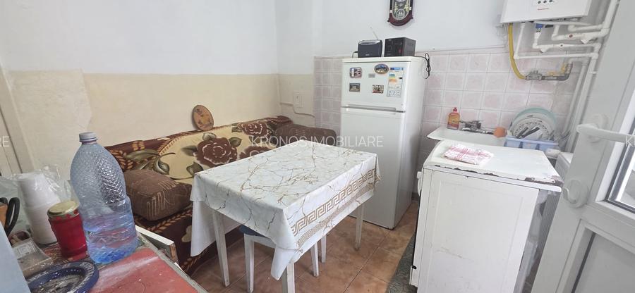 OCAZIE ! CENTRU PIATA UNIRII 2 CAMERE 2 BALCOANE + BOXA ETAJ 1 PRET 78.500 EURO - 9