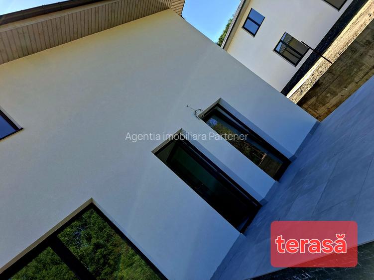 Casă / vilă Mărăcineni / Argeș , finisaje moderne ! - 28