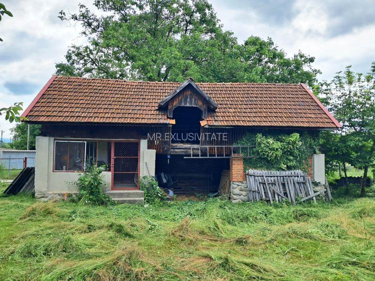 Casa cu teren la Polovragi  - 5