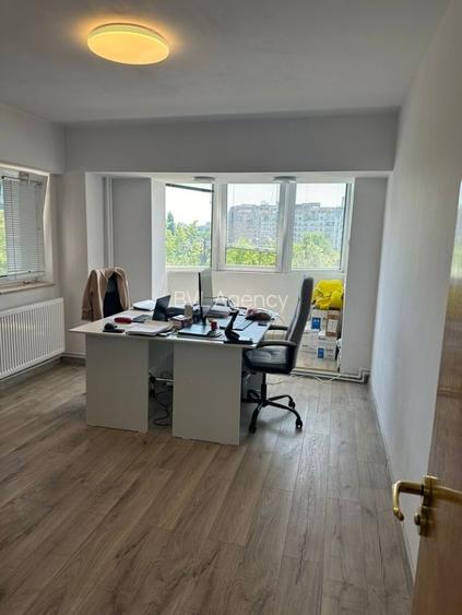 2 camere | Bd. Unirii – lângă Tribunalul București | Ideal birouri - 2