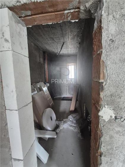 Duplex 3 dormitoare - zona excelenta - toate utilitatile - termen rapid de final - 9