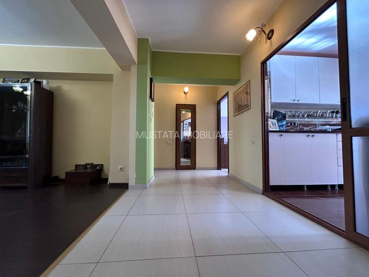 Apartament 3 camere Central, Mobilat Utilat, Renovat in totalitate. - 11