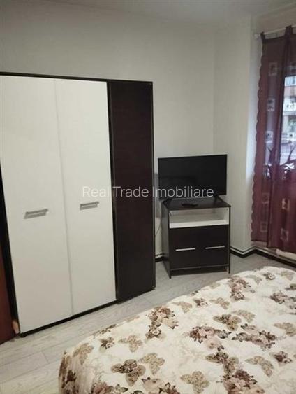 Apartament 2 camere decomandat Centrul Civic- Toamnei - 4