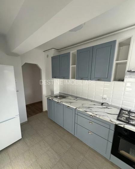 Apartament cu 2 camere 60 mp, etaj intermediar, situat pe Bulevardul Grivitei  - 7