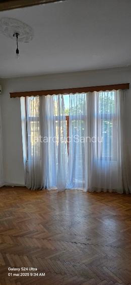 Vnd apartament în vilă zonă centrală - 9