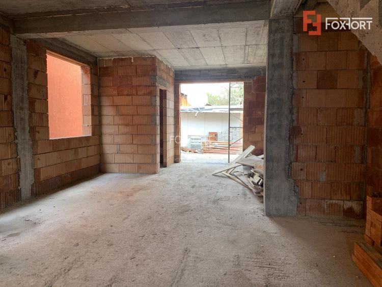 Casa tip Duplex arhitectura modernista zona Lipovei strada linistita - ID V5191 - 14