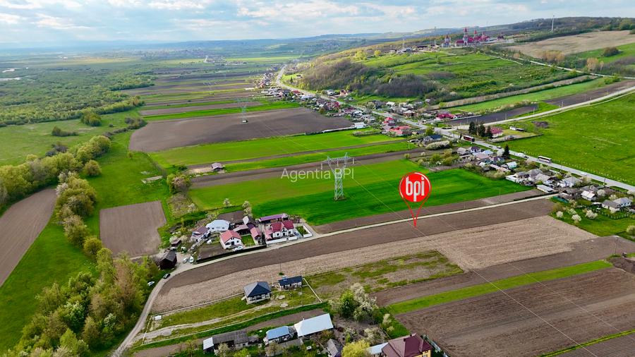 SE VINDE Teren Intravilan de 6.200mp prntru constructie casa, in Rosiori, jud.SV - 2