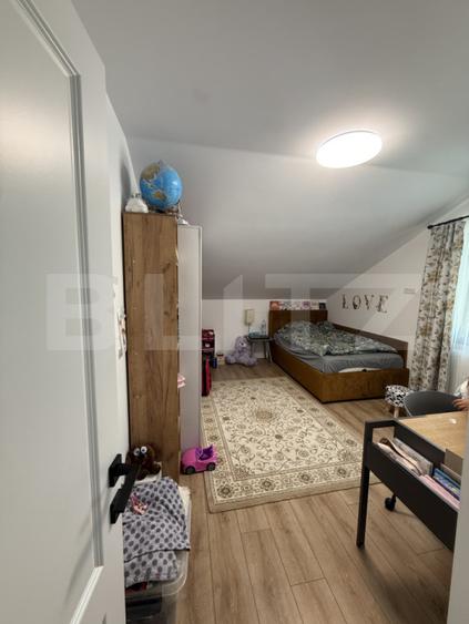 Apartament cu 3 camere, etaj 2, complex rezidential, Burdujeni
