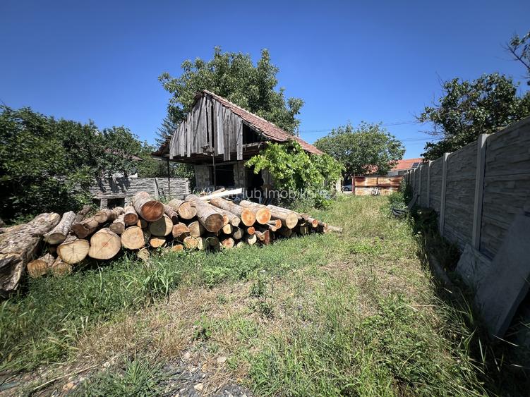 Casa de demolat cu teren 575 mp - zona centrala - Vatra Veche, Dumbravita - 2