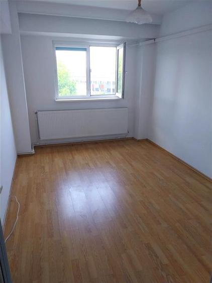 3 camere, decomandat, 82 mp, Bariera - Catedrala