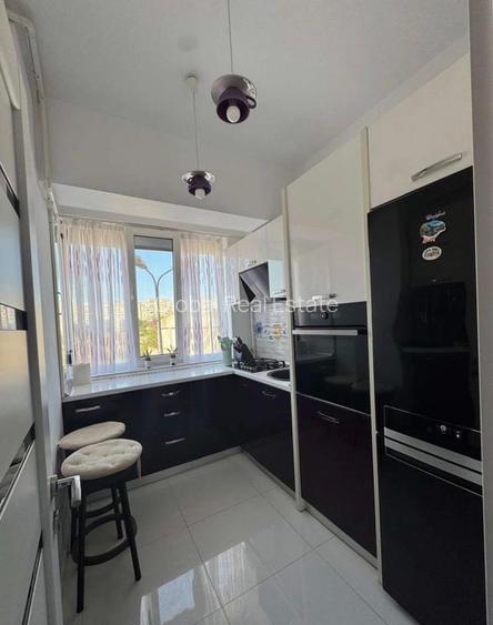 4 Camere 86mp Zona Euromaterna- Al. Murelor Loc Parcare - 12