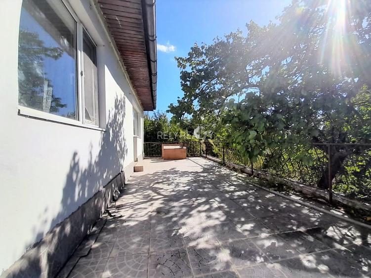 Vanzare vila P+1, Loc. Sinesti, teren: 4.065 mp, langa lac, comision 0% - 7