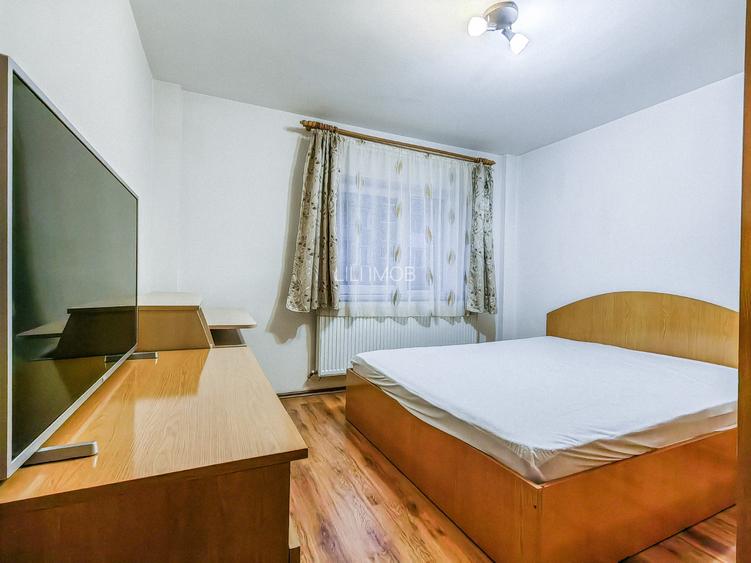 Inchiriez apartament 2 camere ultracentral - 3