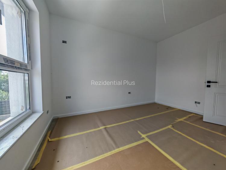 Vila finalizata 2025, 4 camere si 2 locuri de parcare, aproape de Lidl - 4