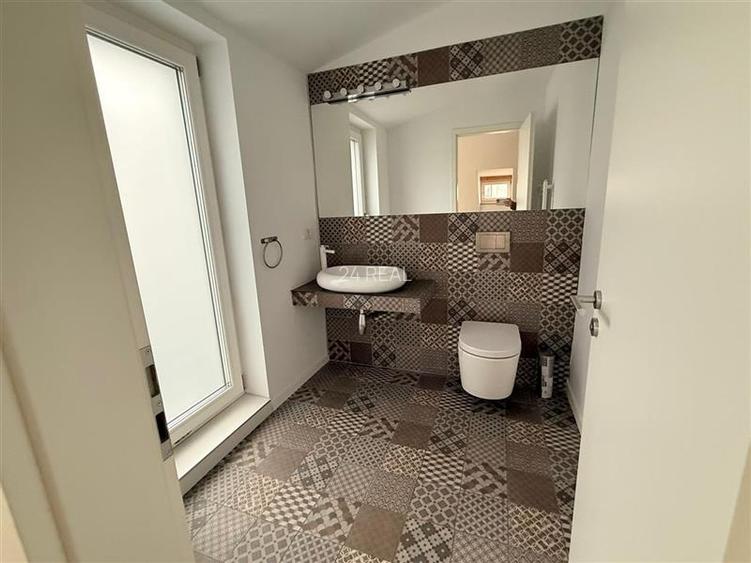 Vila pretabila activitate de birouri - 19