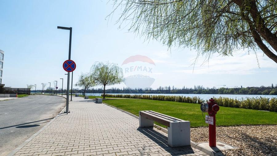 Vanzare garsoniera cu teresa si loc de parcare, Lebada Lake Residence - 21