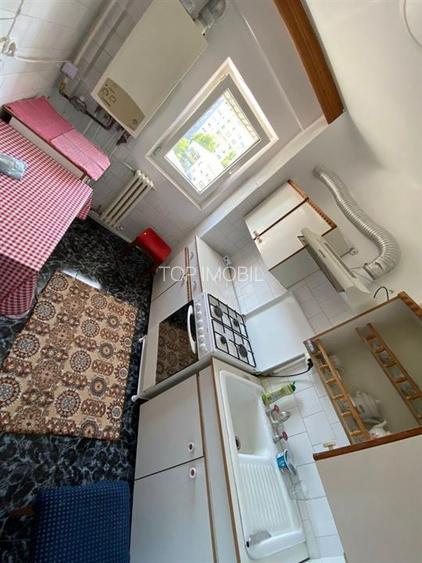 Alexandru cel Bun - 2 camere decomandat 54mp, liber - 3