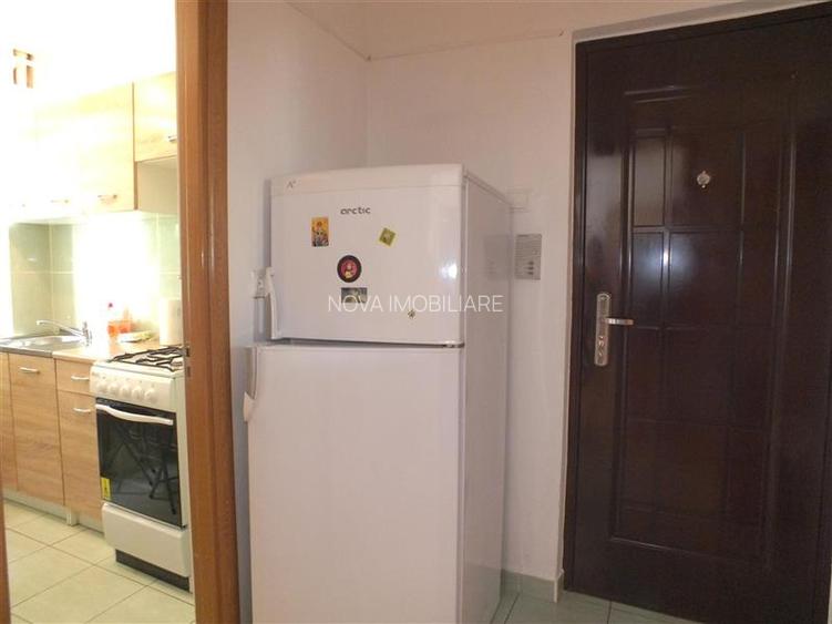Exclusivitate! Apartament doua camere Astra - 2