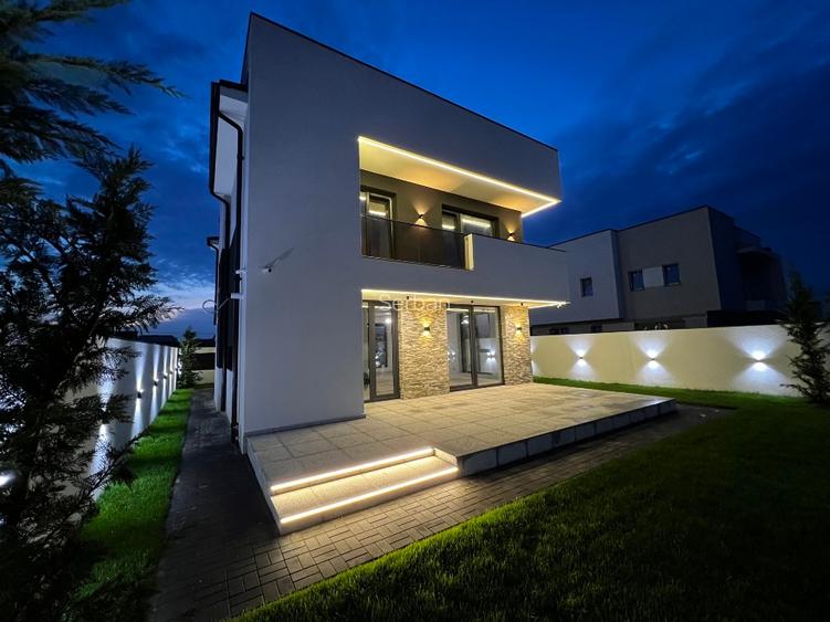 CASA/VILA  Oras Pantelimon,Sos Cernica,Str Calimanesti,LEBADA - 12