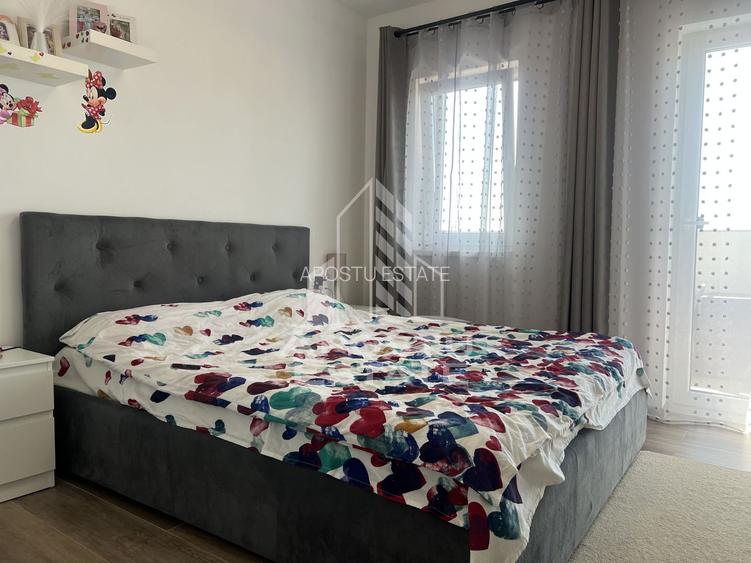 Apartament cu 3 camere de vanzare, 2 locuri de parcare, et 1, Giarmata Vii - 3