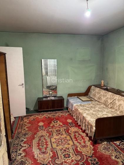 Apartament 3 camere,decomandat,centrala pe gaz,necesita imbunatatiri. Pret neg. - 5