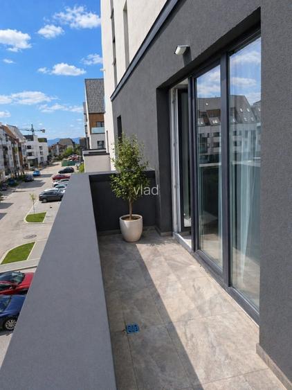 Particular, Apartmanet 2 camere-studio, Maurer Vilas , Ioan Popasu /Tractoru / C - 8