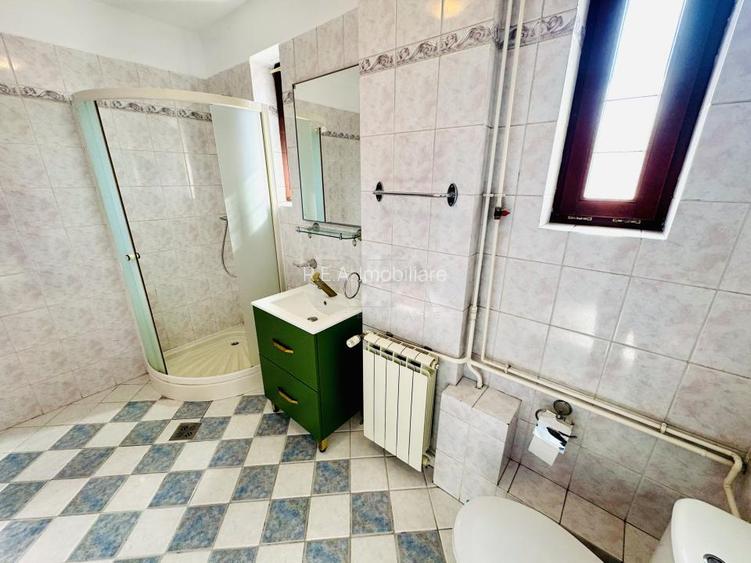 Vila 8 camere vis a vis de Piata Floreasca, garaj, curte proprie - 20