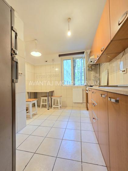 Berceni - Bulevardul Alexandru Obregia adiacent, etaj 1/4, decomandat - 12