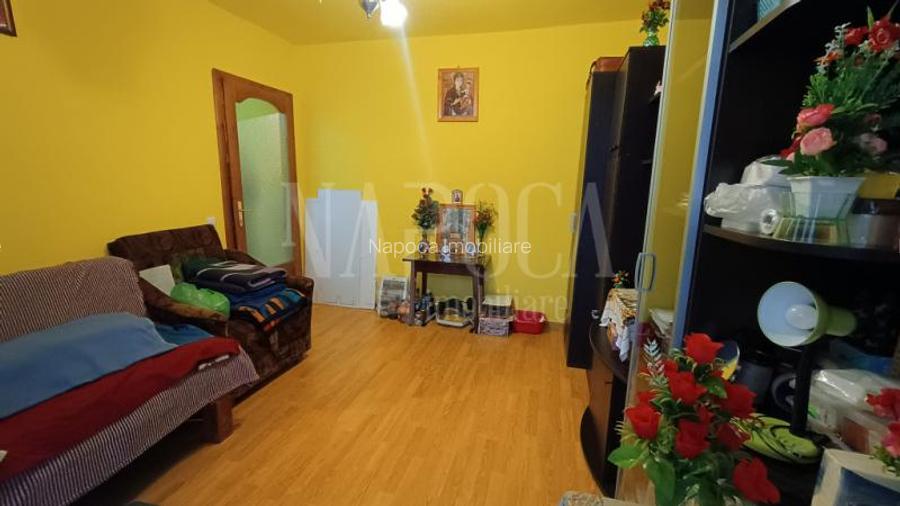 Apartament o camera de vanzare in Floresti - 2