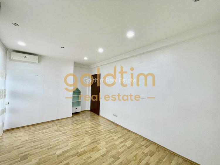 SPATII GENEROASE/ TERASA 33 mp/ SPATII DEPOZiTARE - 28