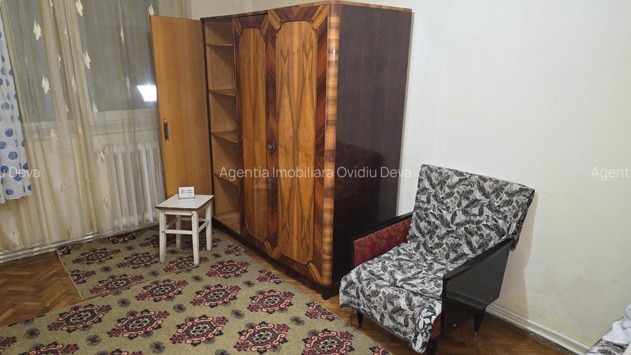 Vand apartament cu 3 camere decomandat in Deva, zona George Enescu etaj 1, - 8