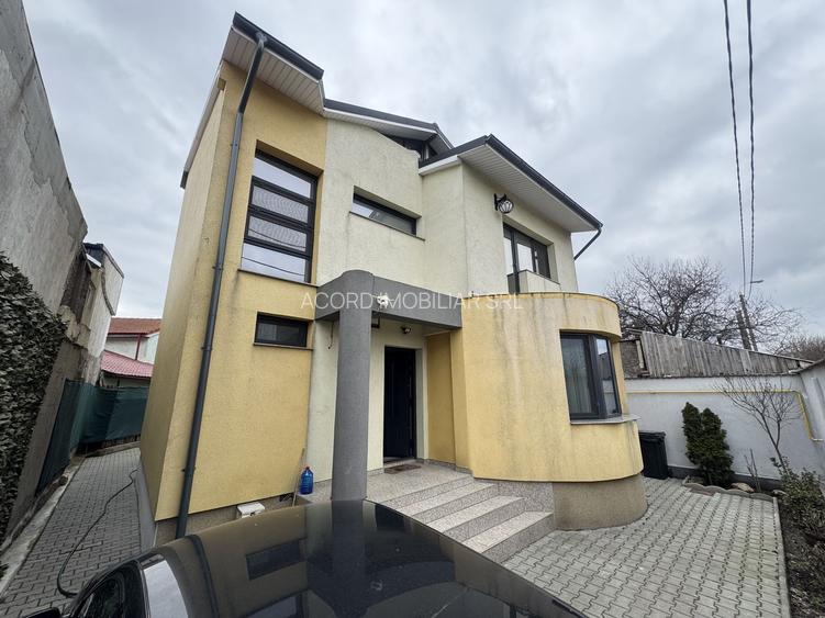 Casă / Vilă deosebită zona Medeea – oportunitate excelentă de achiziție! - 6