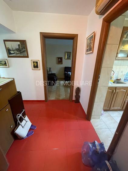 Apartament 3 camere decomandat ,Valea Ialomiței - 8